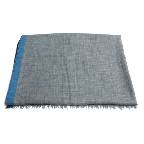 Hermes Cashmere Casaque Love Story Muffler Gris Clair Ivoire  HERMES Authentic Gray Scarf